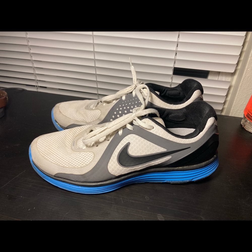 Nike Lunar Swift Running Shoes